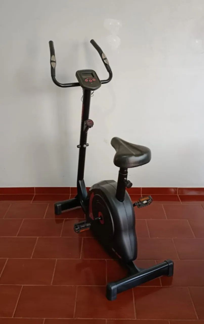Bicicleta ergométrica vertical semi profissional - Foto 3