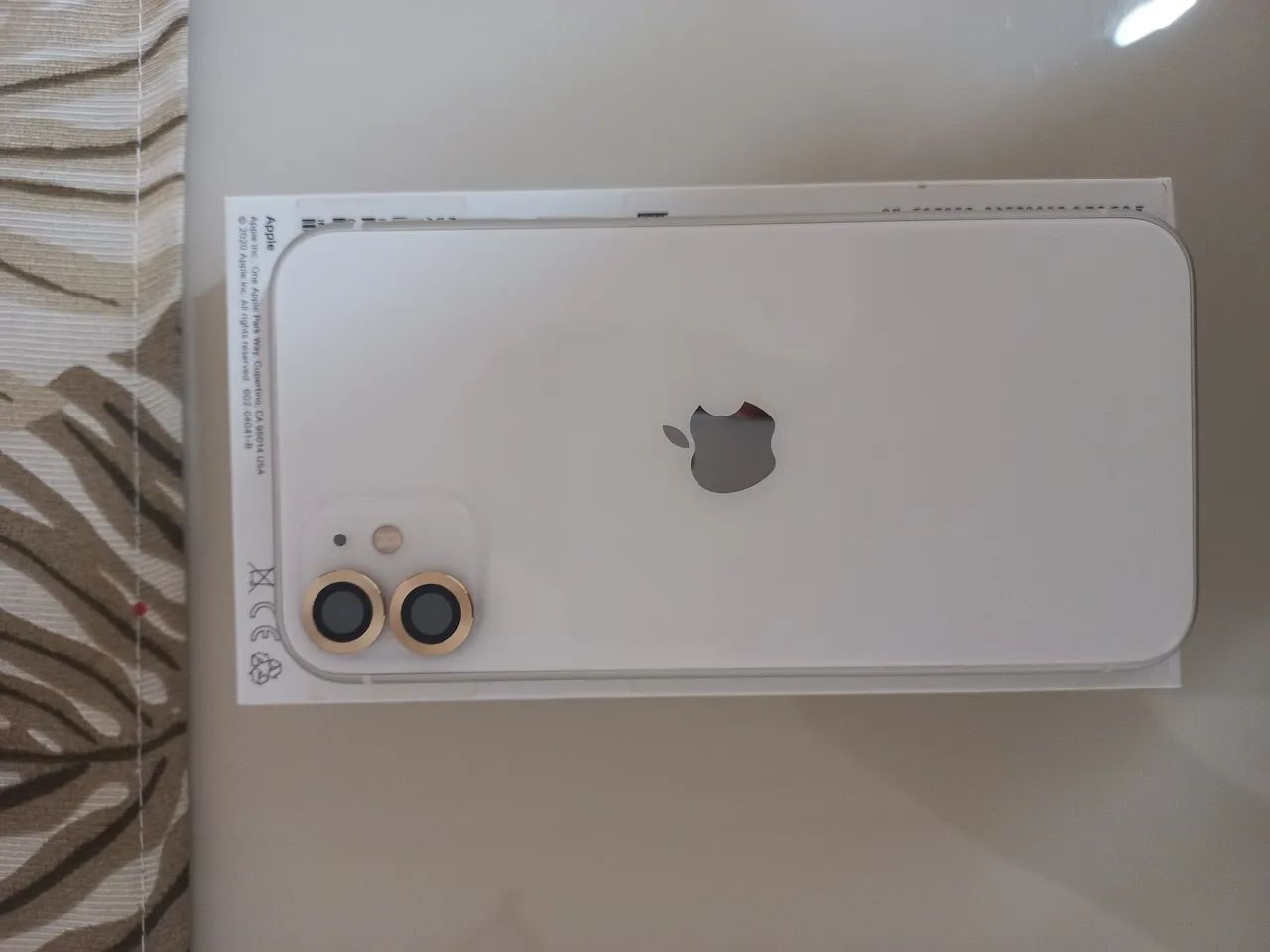 Vendo Iphone 11 128gb 4gb RAM - Foto 2