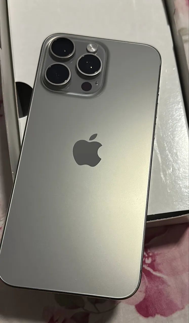 iPhone 15 pro Max 