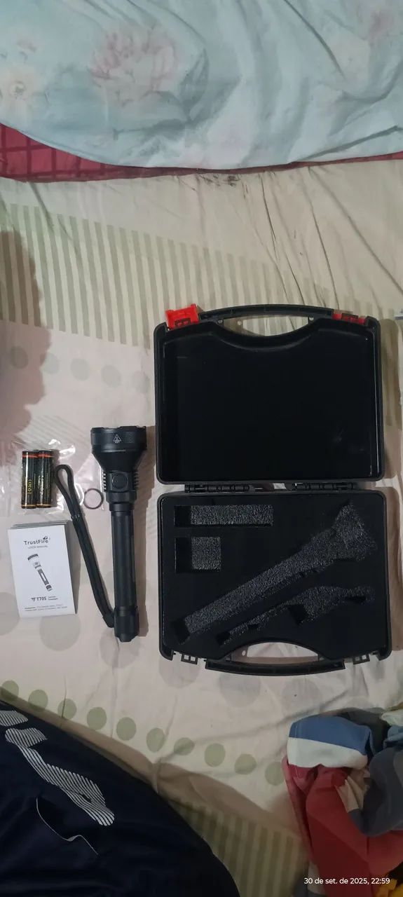 Lanterna tática Trustfire T70s 2350 lumens  - Foto 2