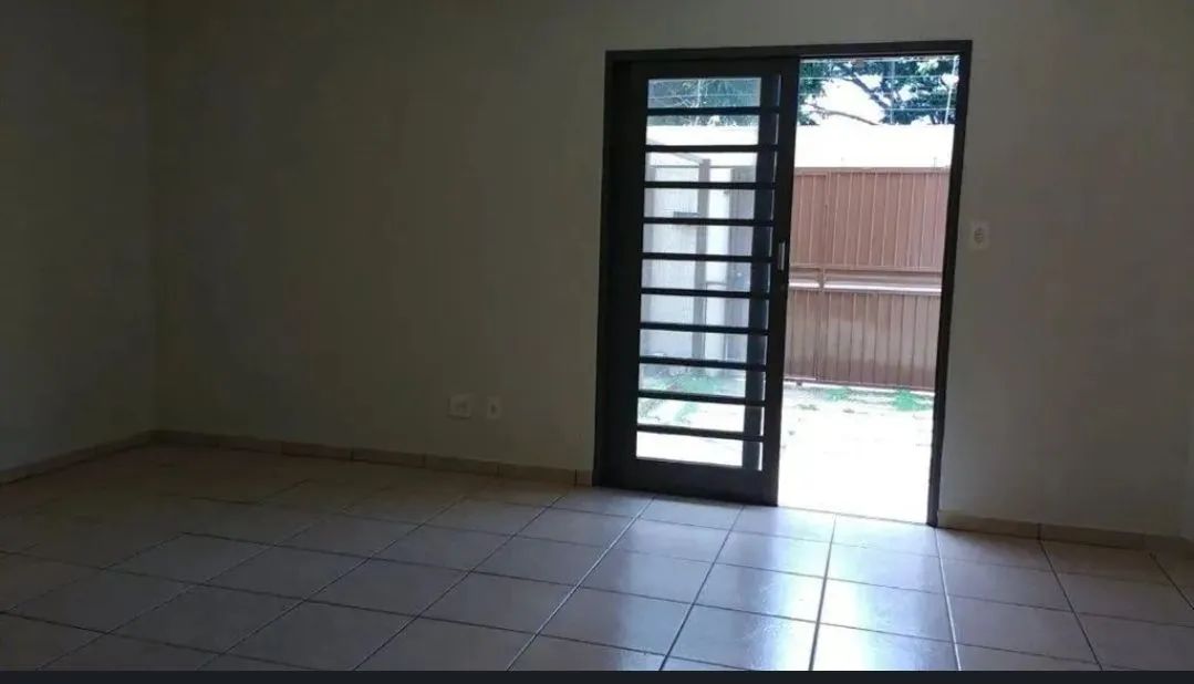 Casa apenas para venda no Bongi