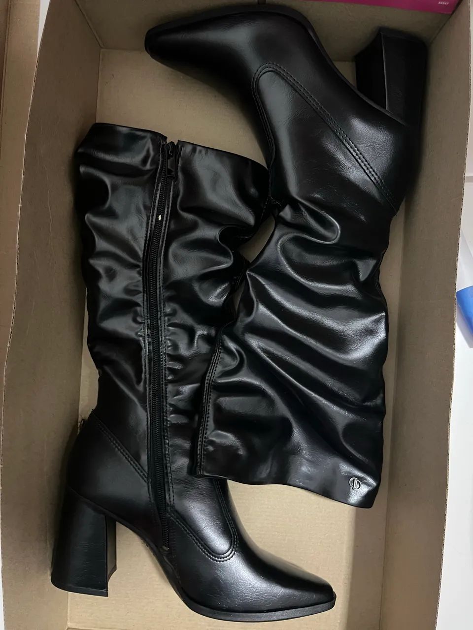 Bota  - Foto 3