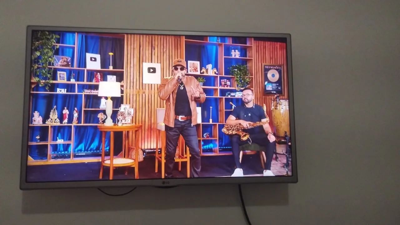 Tv LG 32 polegadas smart 