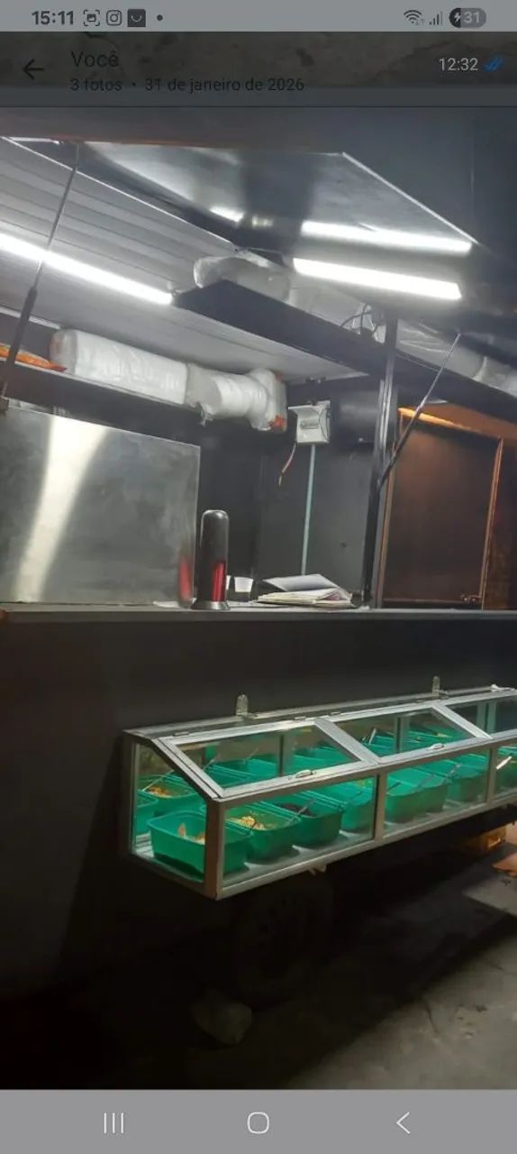 Foodtruck pronto pra trabalhar ja vai com chapa de hamburguer,molheira de cachorro quente  - Foto 2