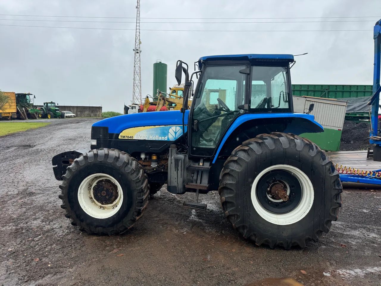 Trator NEW HOLLAND TM * 4x4 - Foto 2
