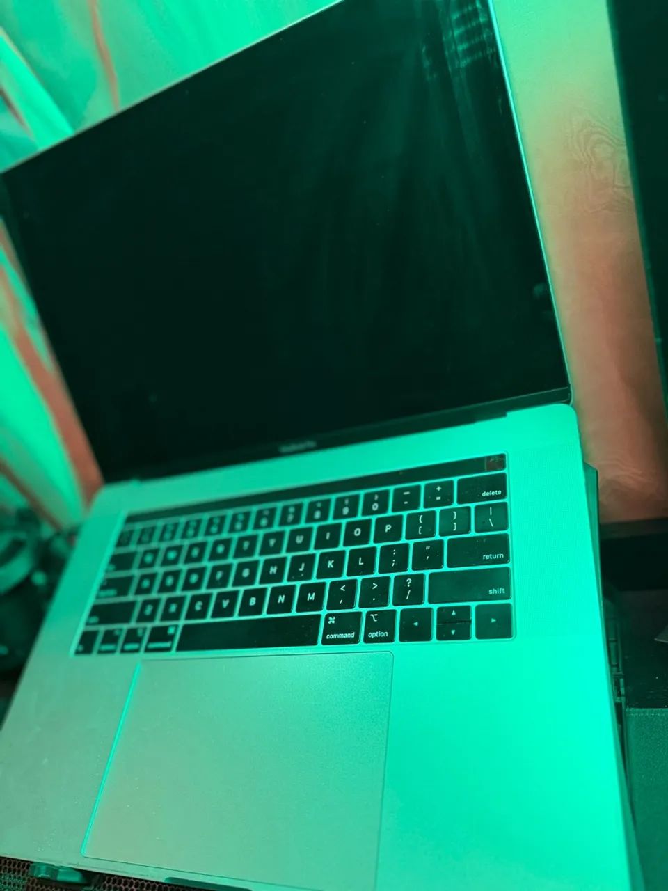 MacBook Pro i9. 16/256 - Foto 3