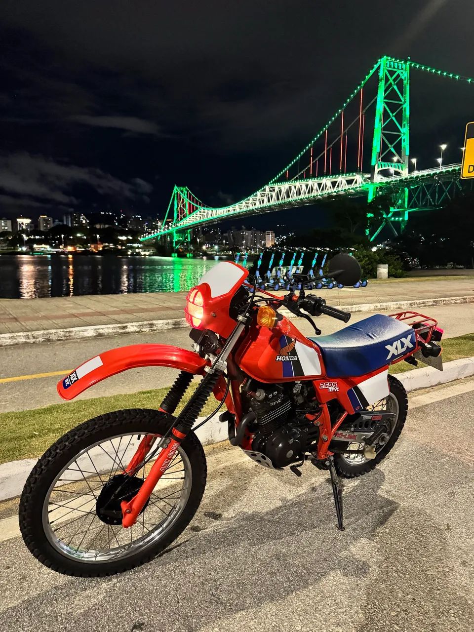 HONDA XLX 250 PLACA PRETA - Foto 4