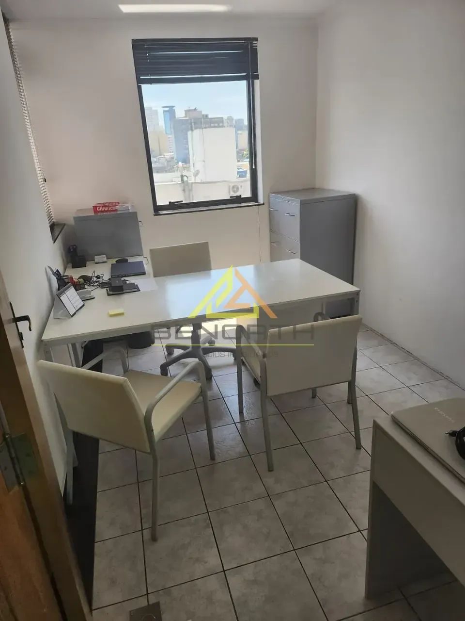 Sala comercial à venda em Santana.
