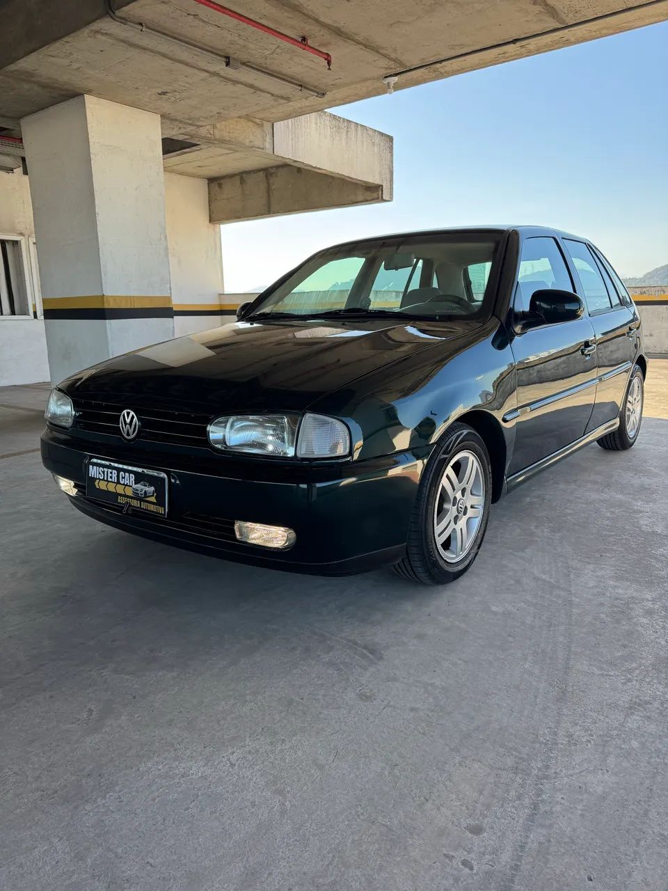 Volkswagen Gol Geração II CL 1.6 8V MI Gasolina Mec. 4P 1999