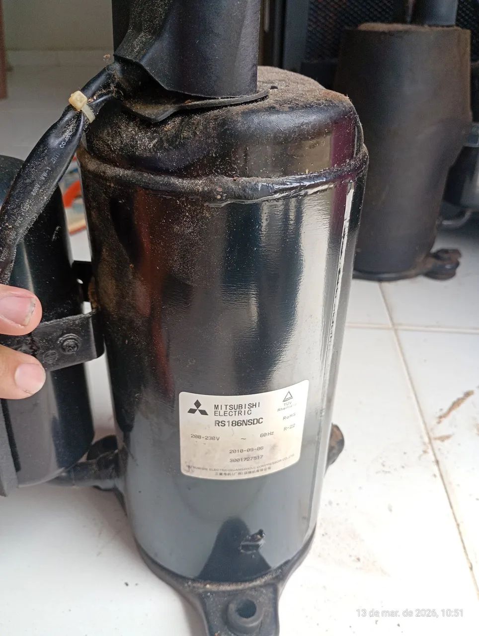Vendo compressor de ar-condicionado splet 12 btus