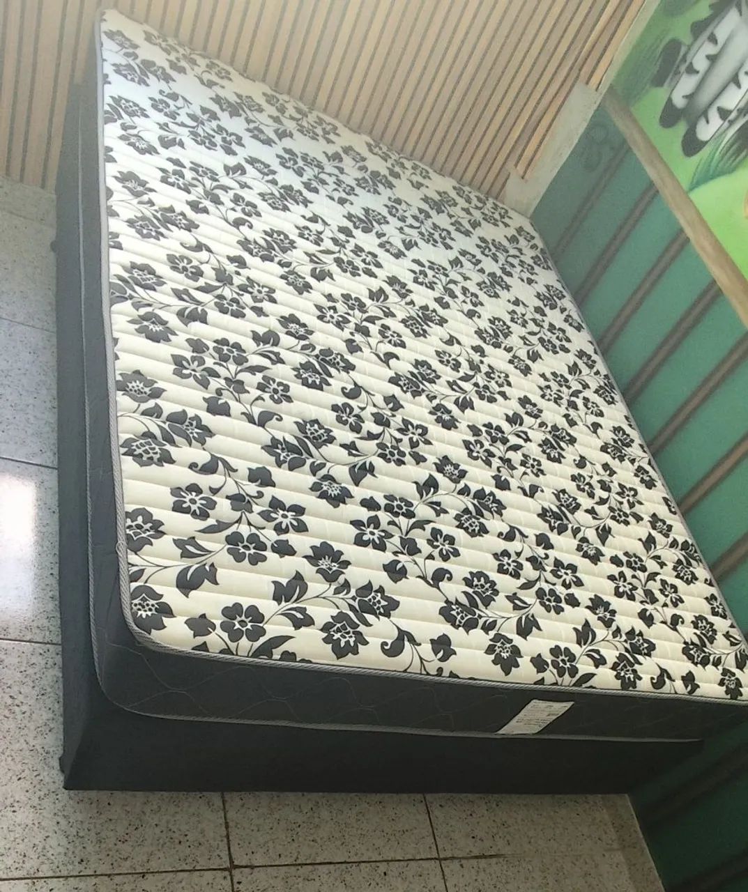 Vendo Colchão de Casal em perfeito estado - Foto 3