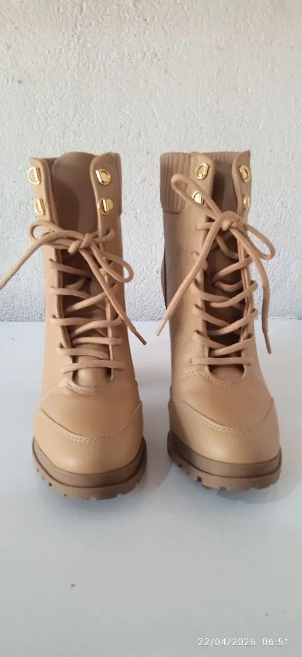 Bota feminina Vizzano 
