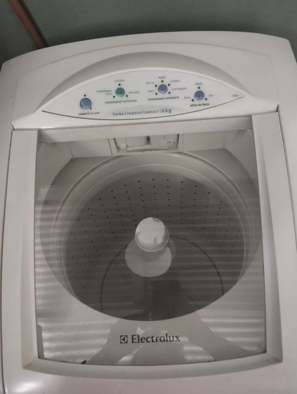 MÁQUINA DE LAVAR E SECAR COM DEFEITO. - Foto 3