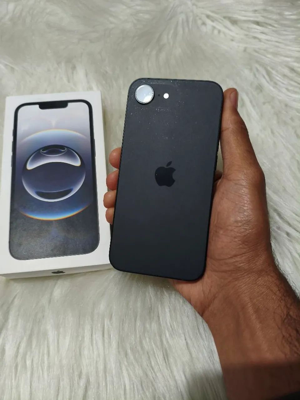 iPhone 16e Bateria 92% - Foto 2