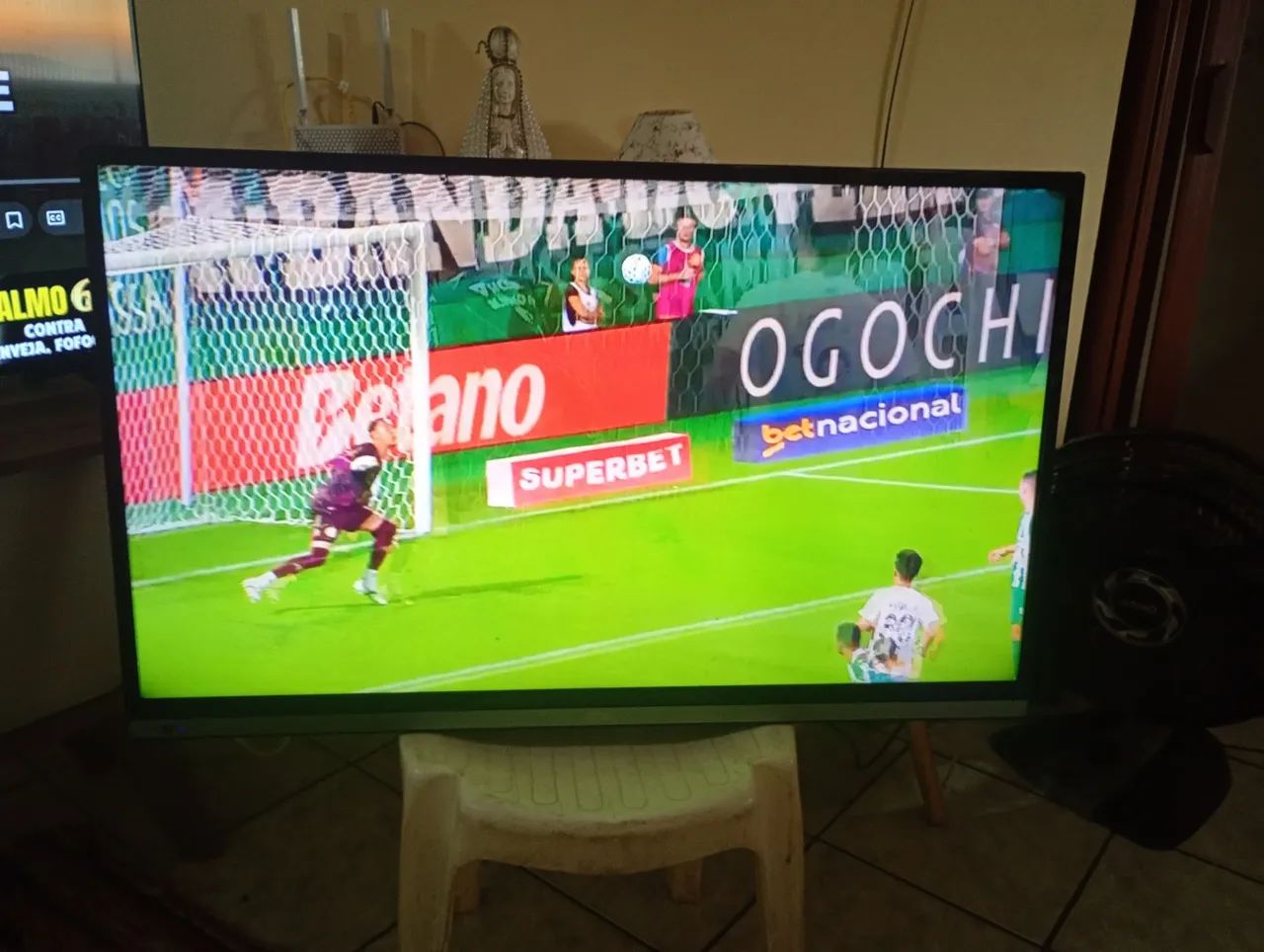 Tv AOC 39 polegadas  - Foto 2