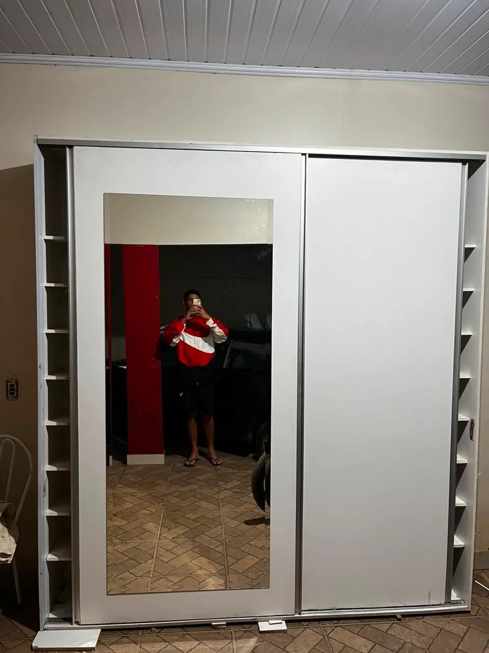 Armário MDF com espelho  - Foto 4