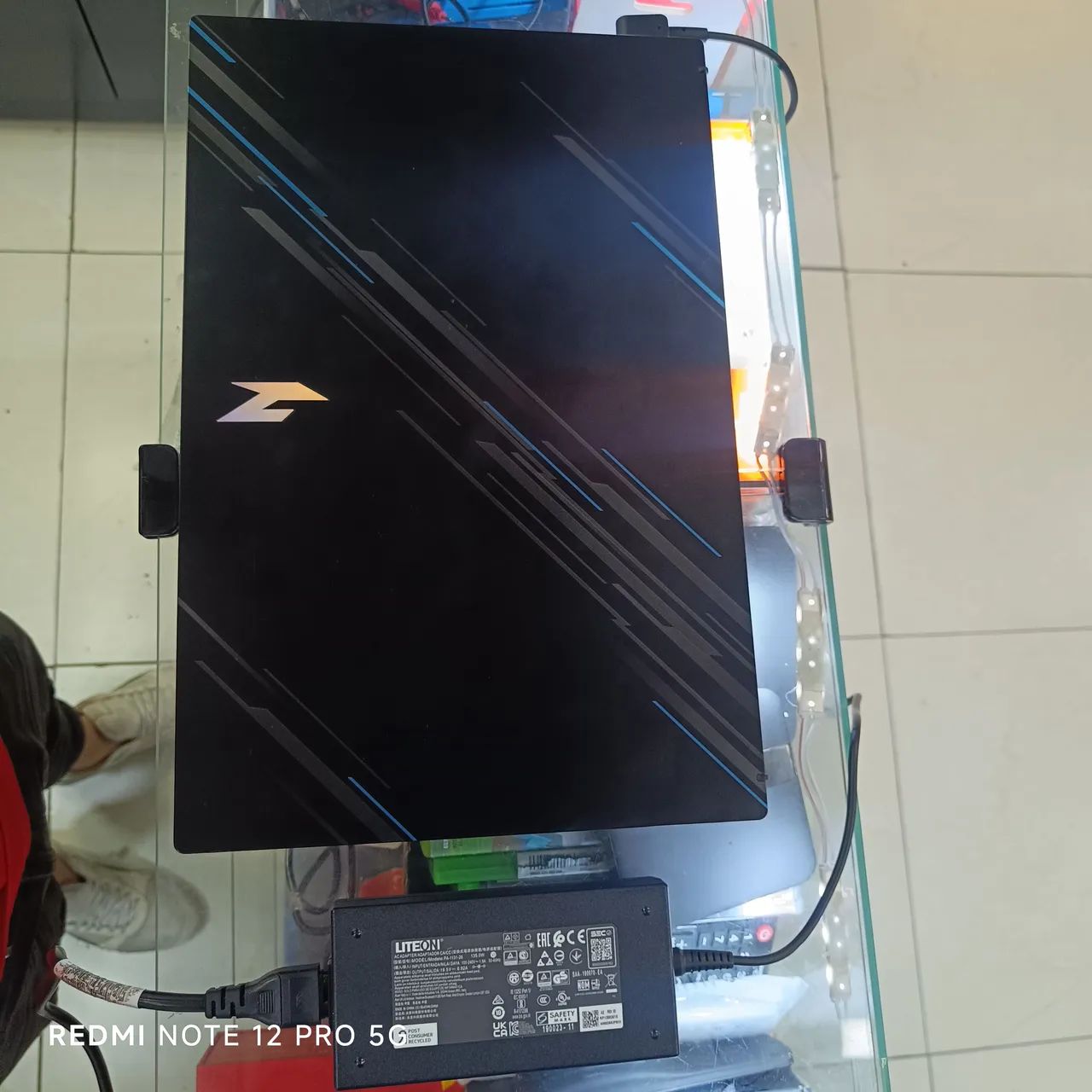 Acer gamer Nitro V15 - Foto 4