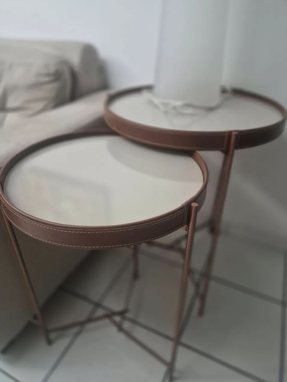 Conjunto de mesa lateral