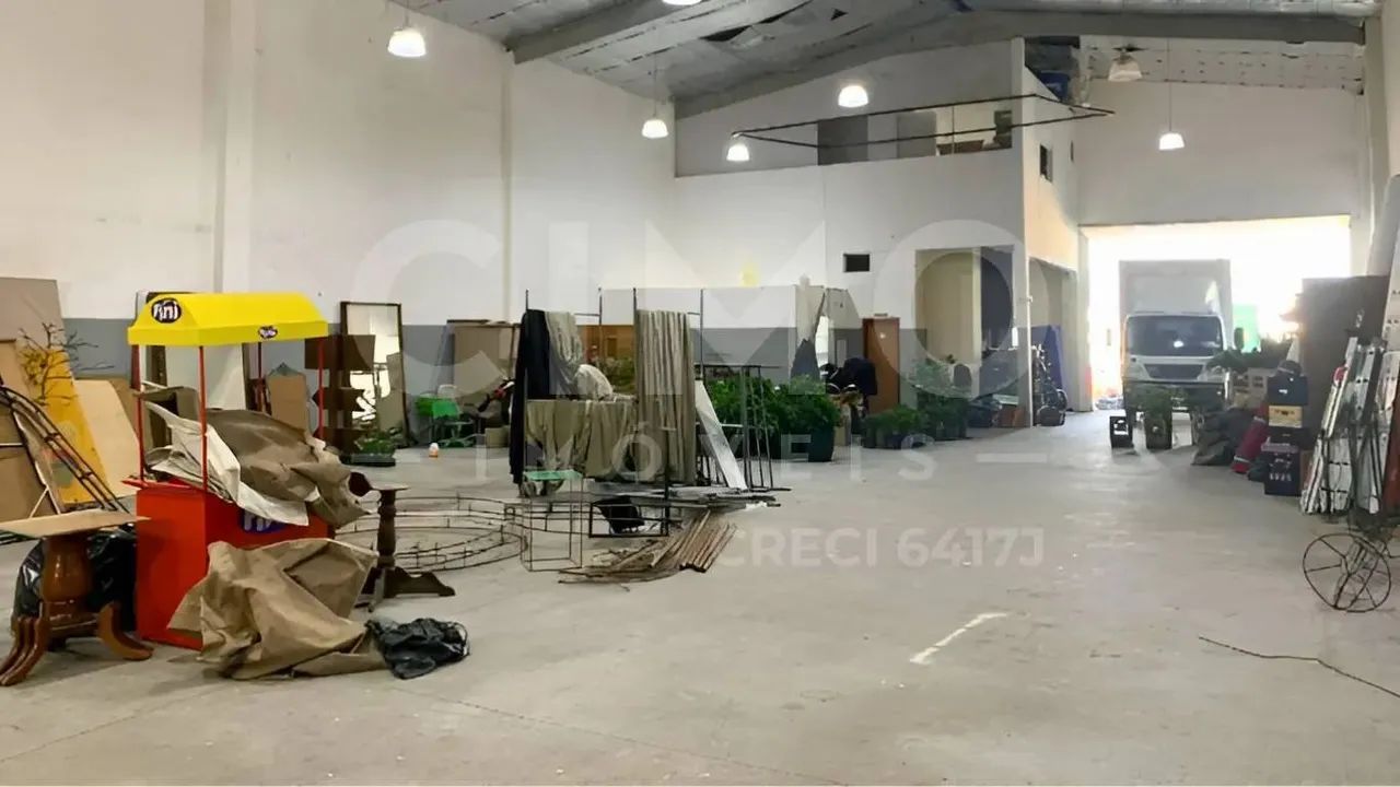 Galpão para locação em São José  640m² com mezanino e escritório - Foto 5