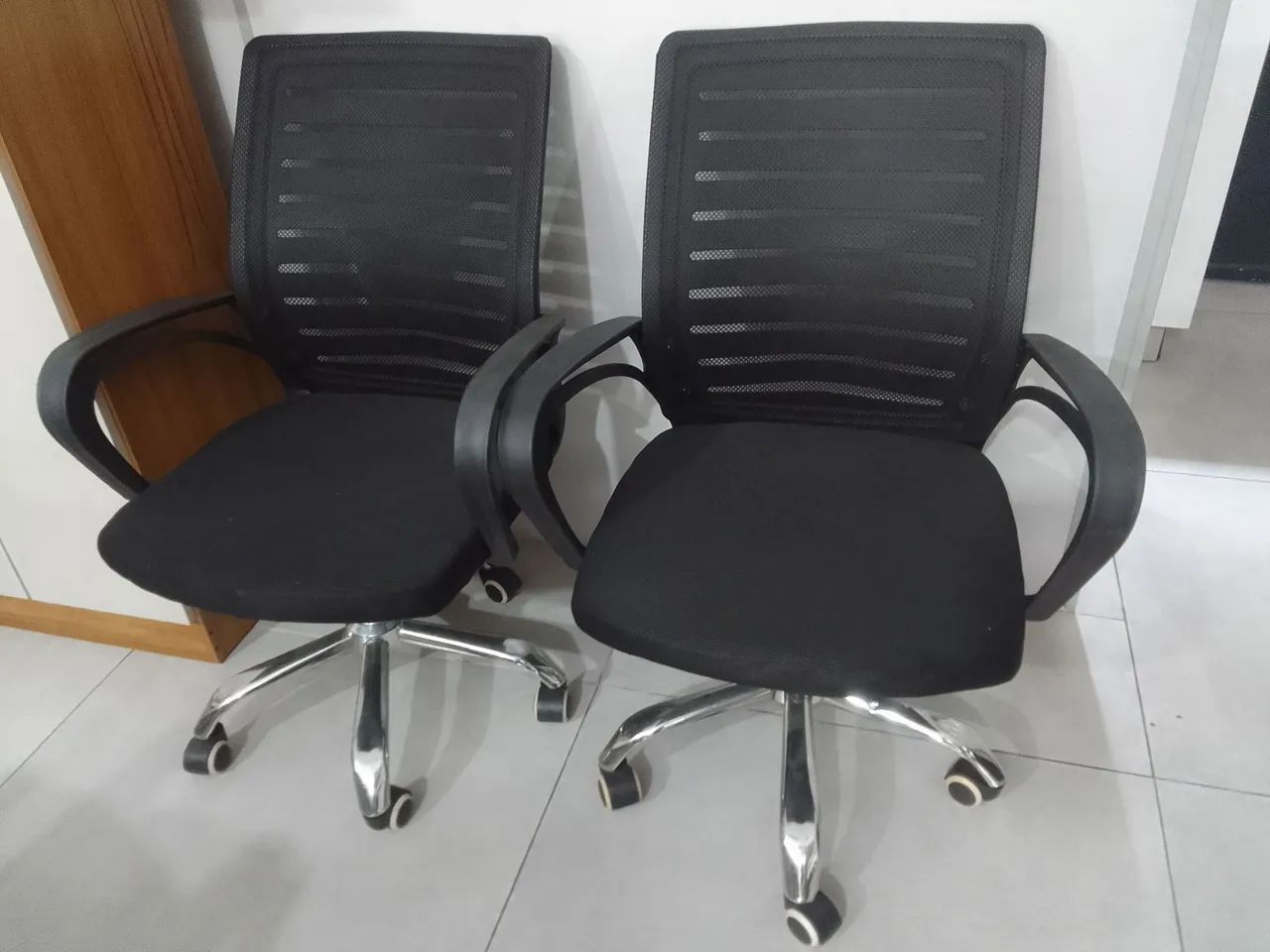 Cadeira diretor com defeito  - Foto 2