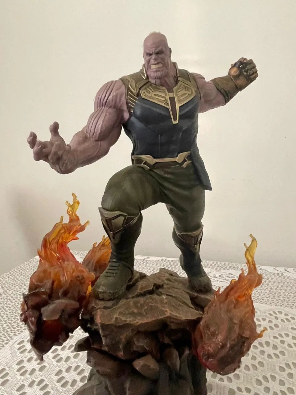 Estátua figura de Thanos Avengers: Infinity War IRON STUDIOS 1/10 - Foto 3