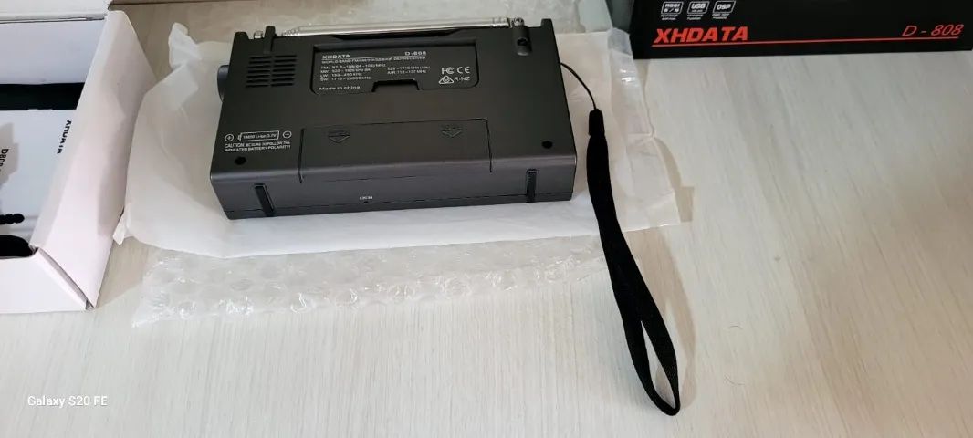 RADIO XHDATA D 808 - Foto 4