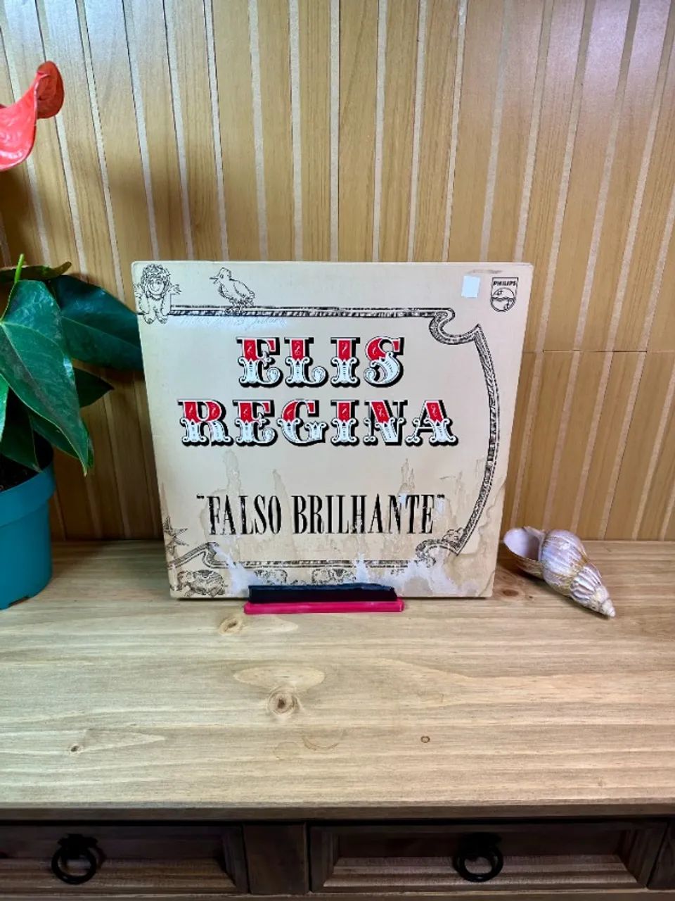 LP Elis Regina - Falso Brilhante (Gatefold)