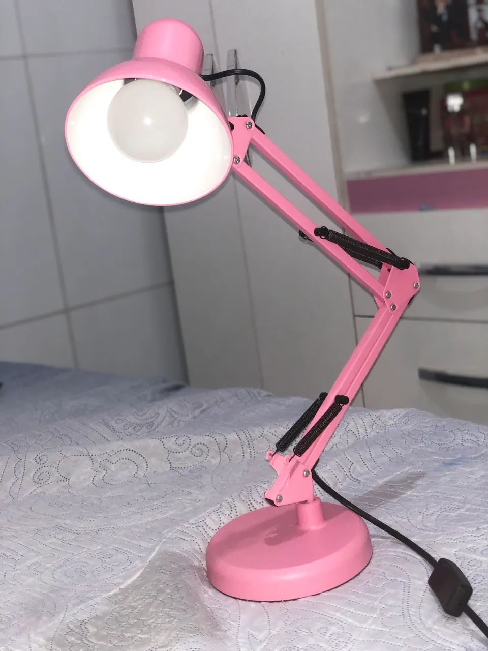 Luminária abajur de mesa articulada base e garra 2 em 1 com  - Foto 2
