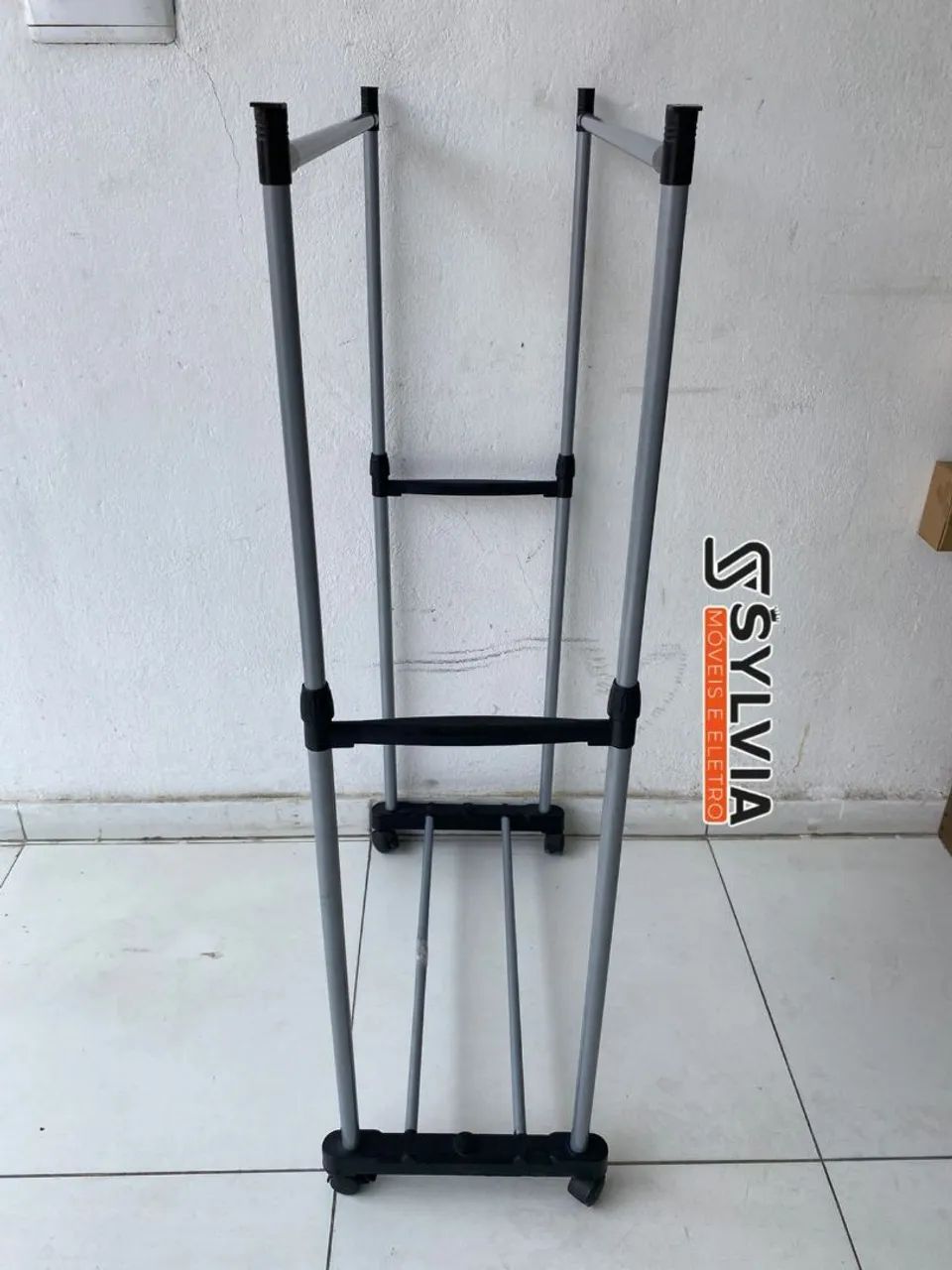 Arara de roupas - Foto 4