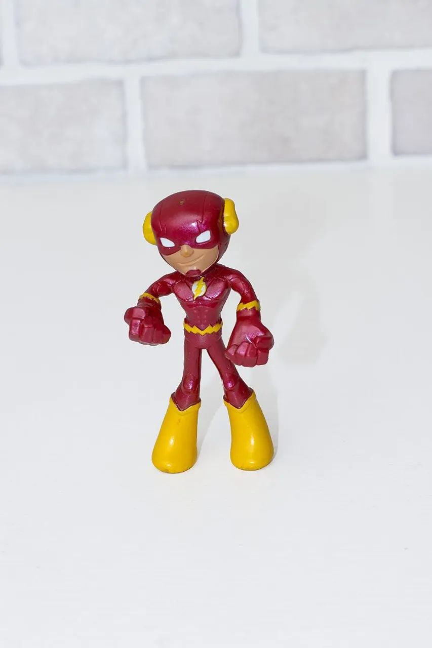 Boneco flash flextreme Mattel - usado