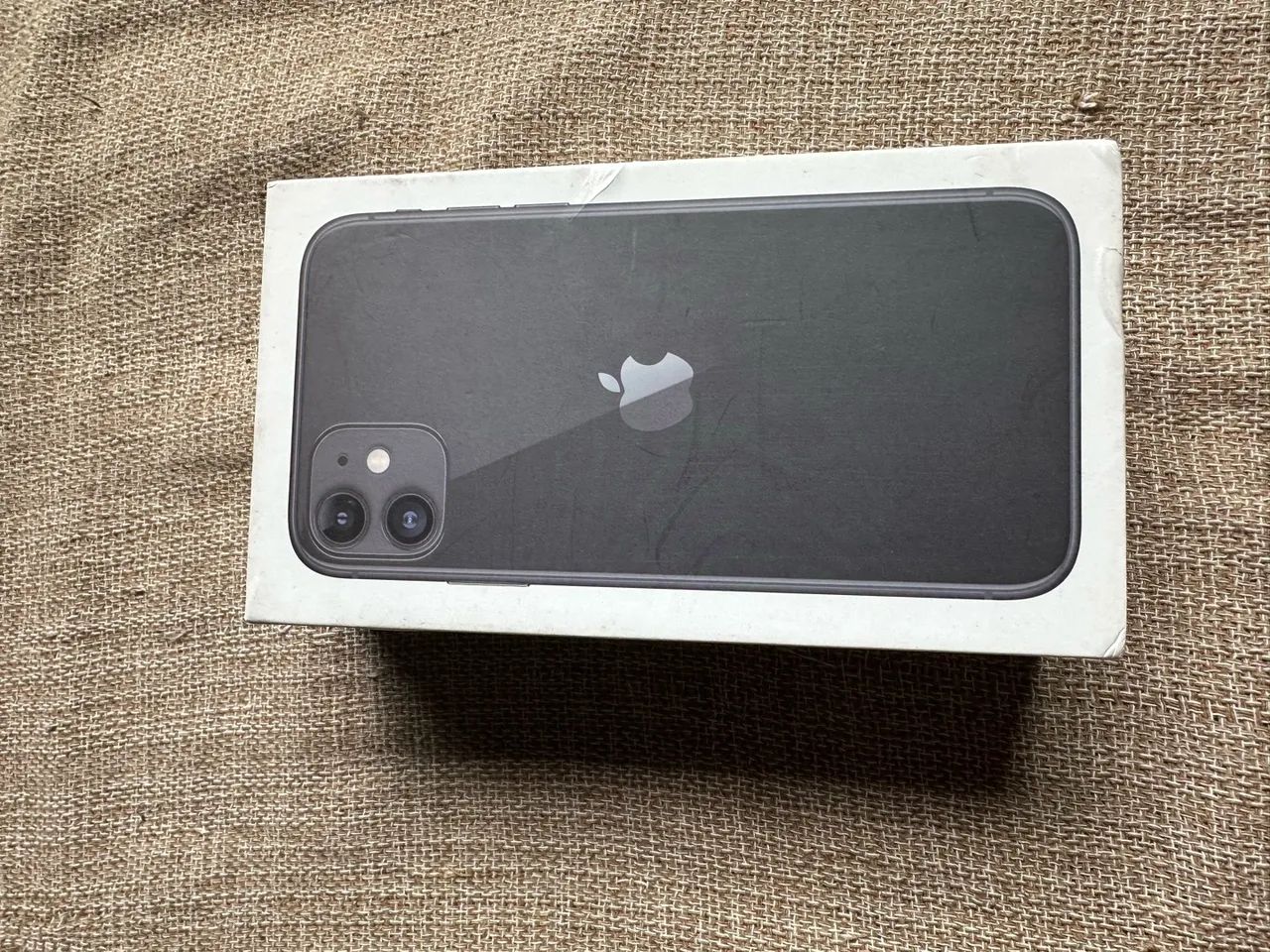 Caixa de iPhone 11 black  - Foto 4
