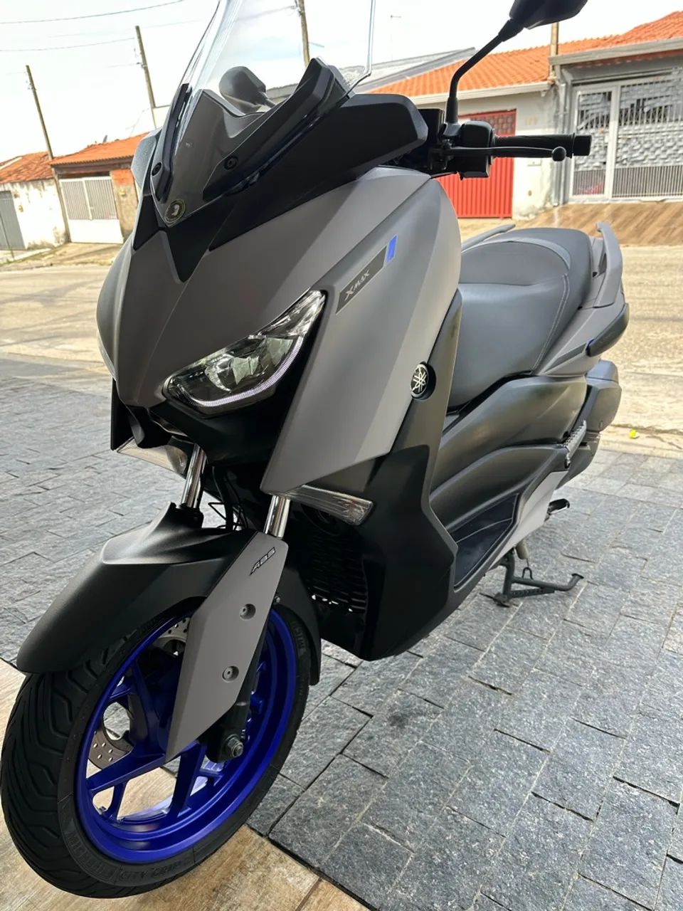 Xmax 250 segunda dona - Foto 2
