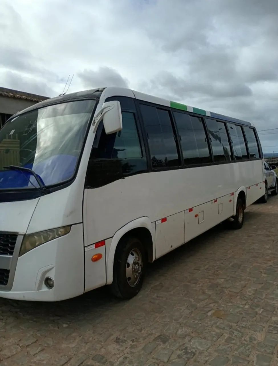 Carro bem conservado 