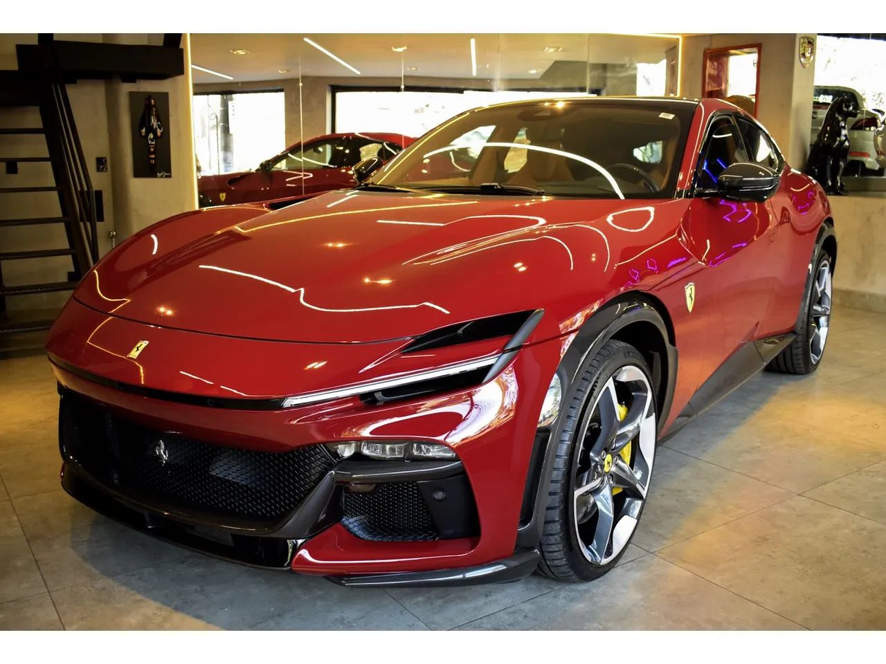 Ferrari Purosangue 6.5 V12 725cv, foto 2 de 20