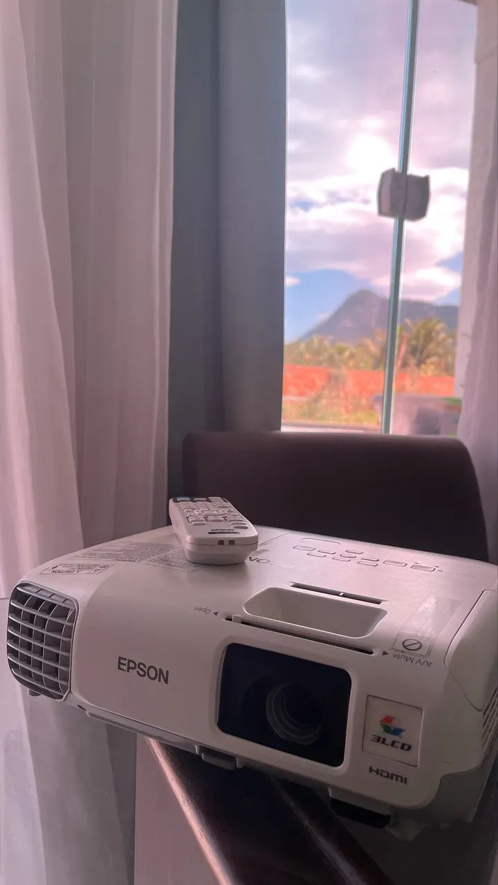 Projetor Epson Powerlite S17  - Foto 3