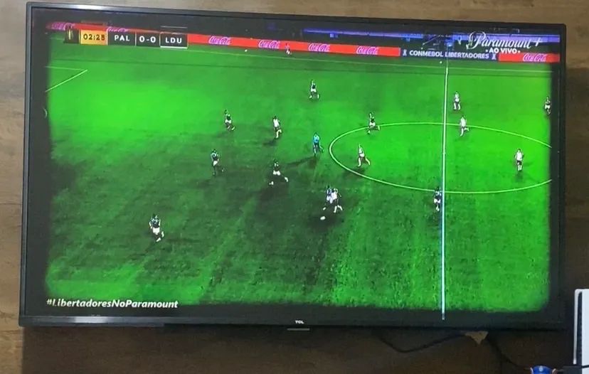 Vendo TV TCL 50? com Defeito 