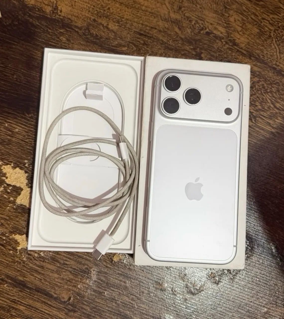 IPHONE 17 PROMAX 