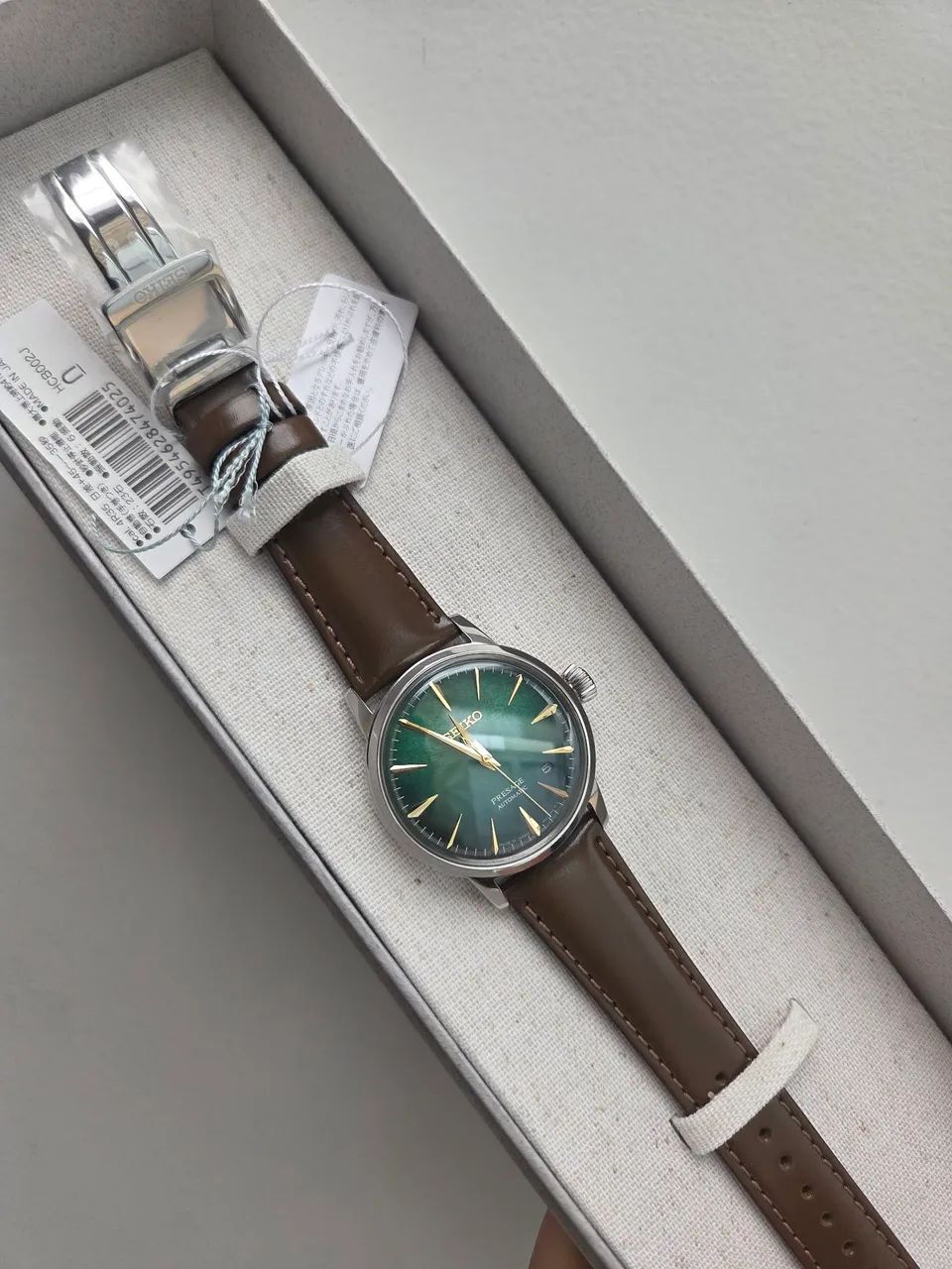 Relogio Seiko presage cocktail time HCB002