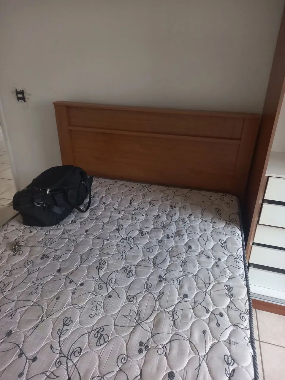 Cama sem colchão nova!! - Foto 3