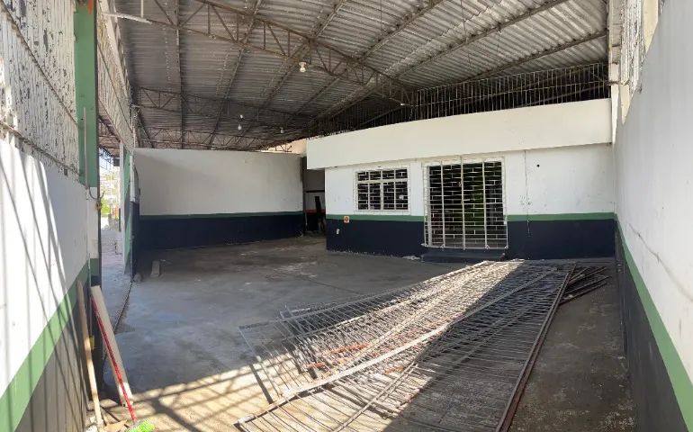 GALPÃO 273 M2 PRÓXIMO PONTES - Foto 3