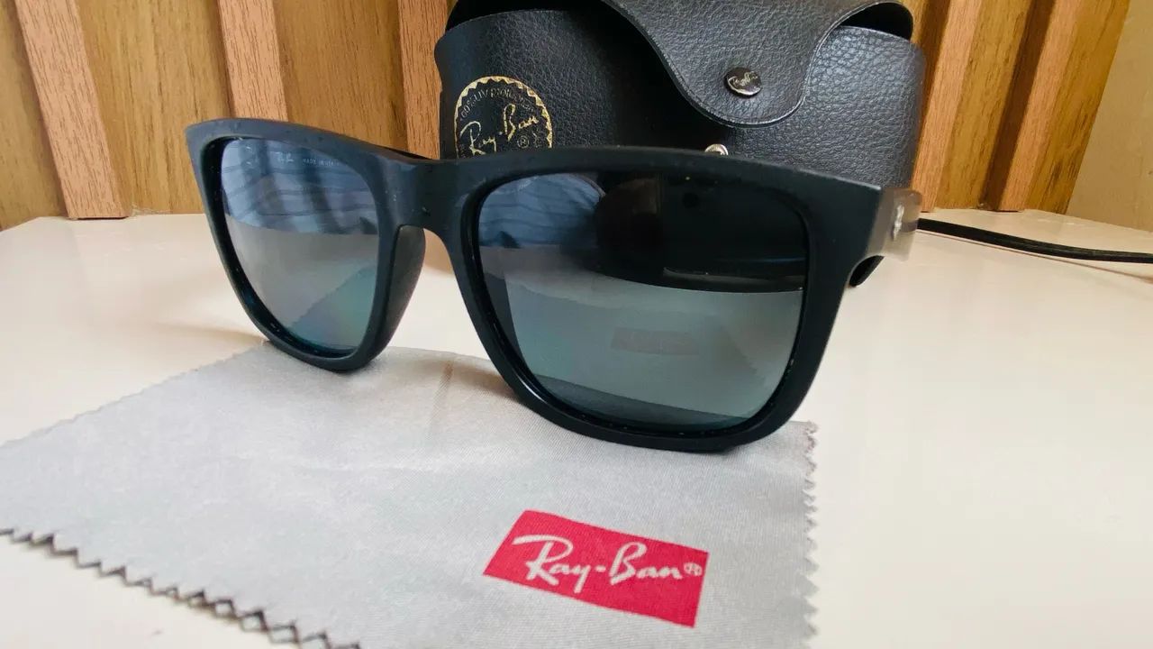 VENDO ÓCULOS RAY-BAN JUSTIN ORIGINAL - OPORTUNIDADE