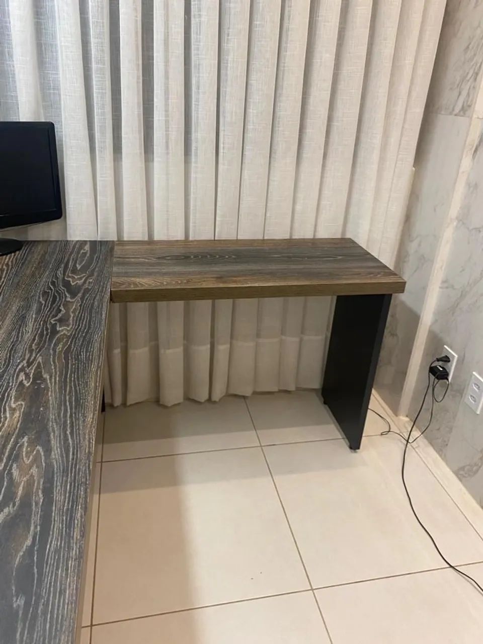 Mesa para escritório seminova - Foto 4