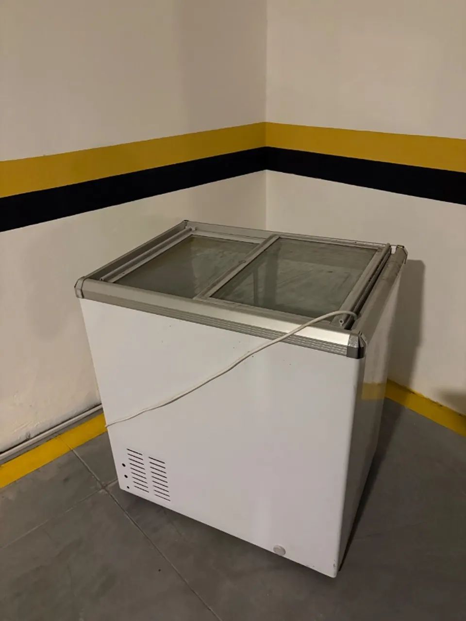 Frizer expositor 120l EOS - Foto 2