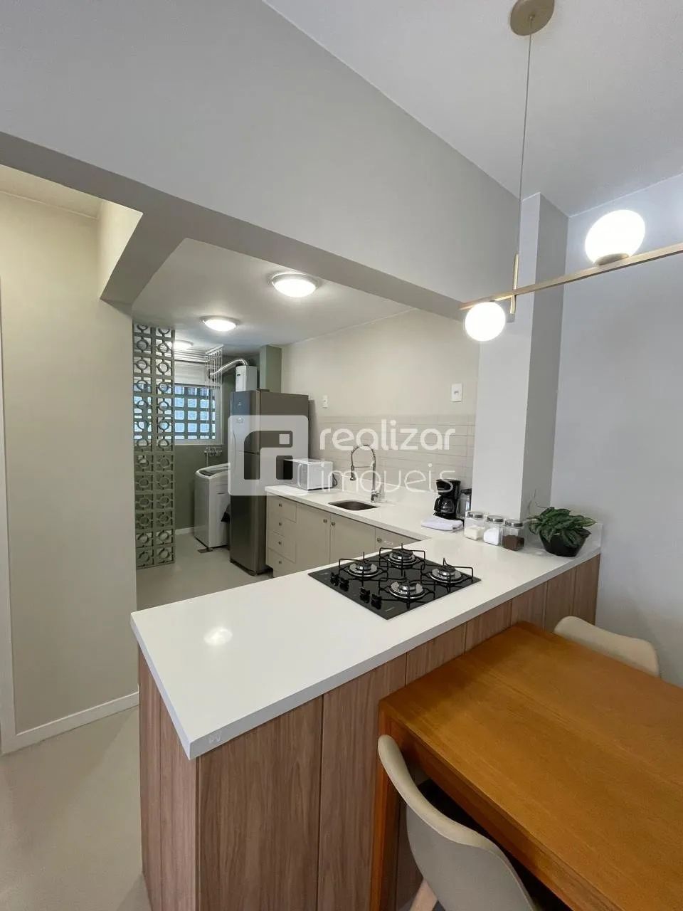 Apartamento 1 dormitório bairro Centro em Florianópolis