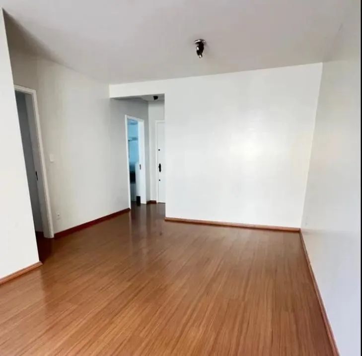 Imperdível! ?Apartamento de 3 quartos, garagem coberta e cozinha mobiliada.  - Foto 3