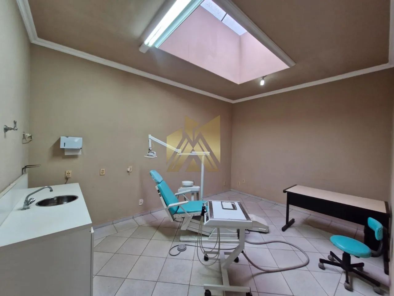 Comercial para Venda em Santa Gertrudes, Centro, 3 banheiros - Foto 4