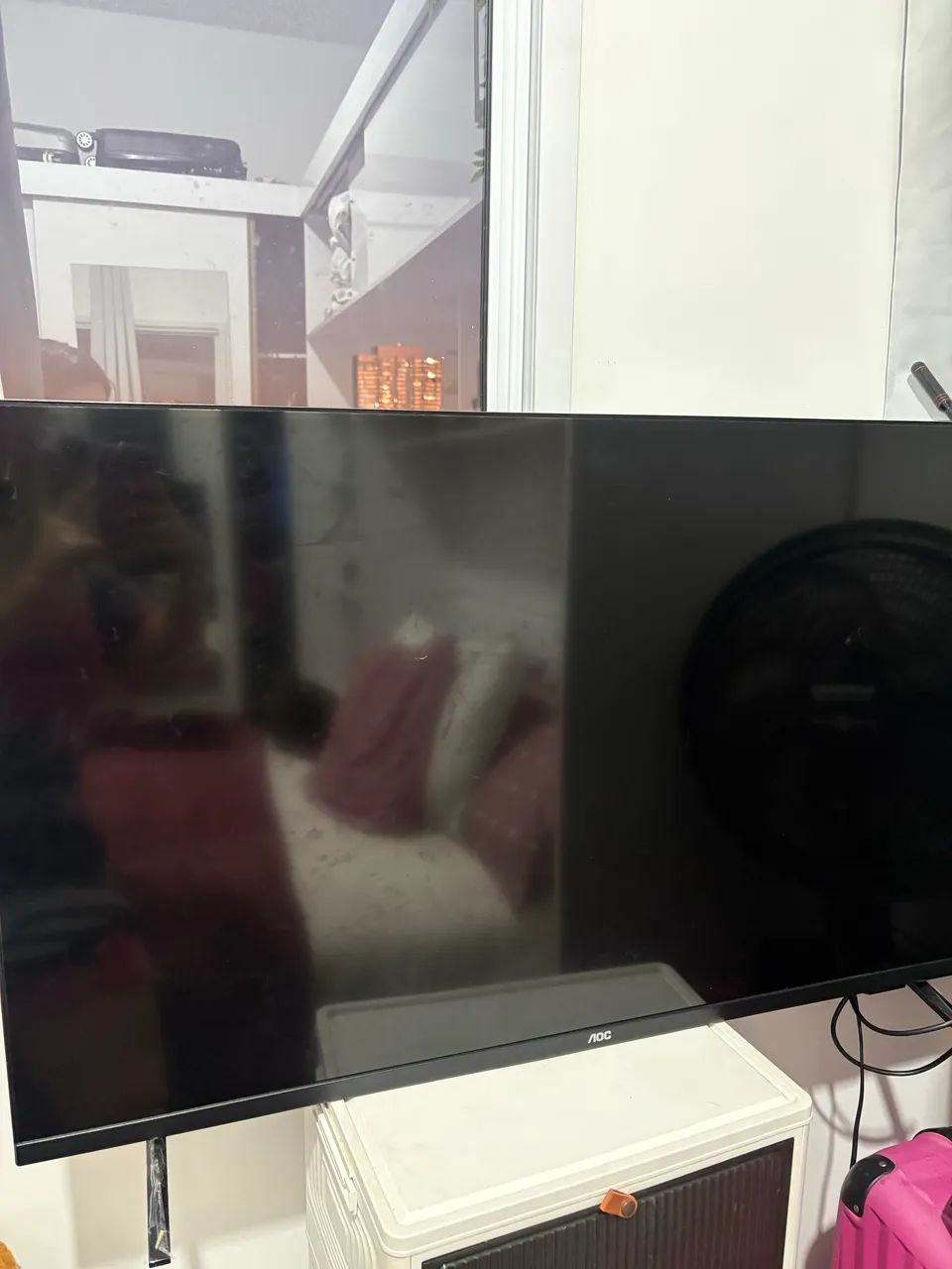 TV 43 (com defeito na tela)