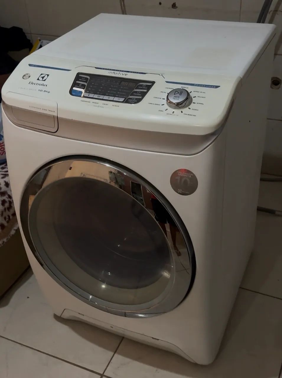 Lava e seca Electrolux 10,5kg 