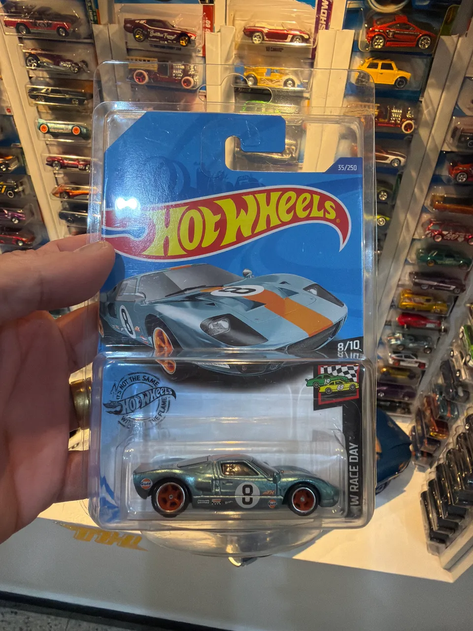 Dupla Main Line + STH Hot Wheels Hirohata Merc - Hobbies e