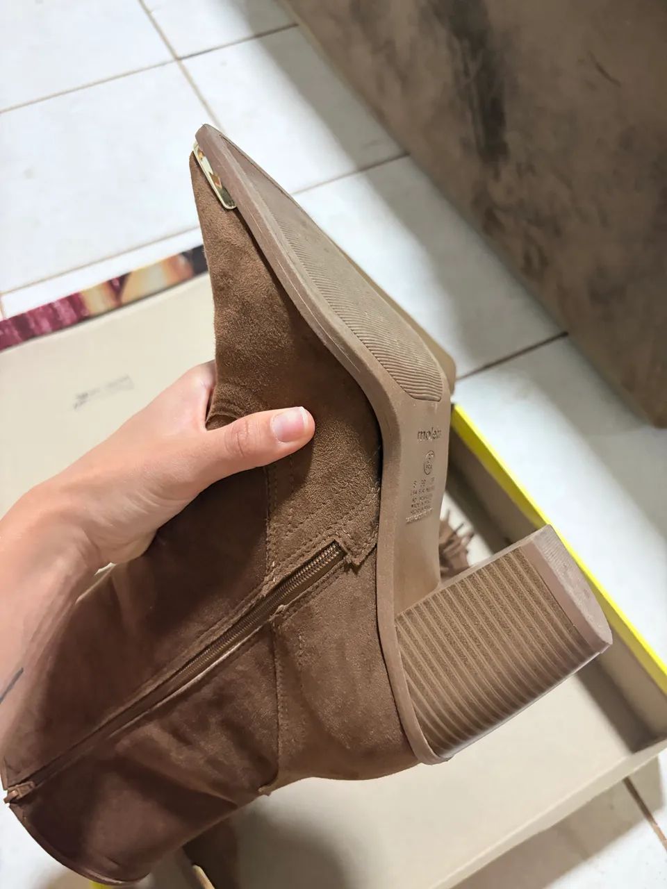 Bota  - Foto 4